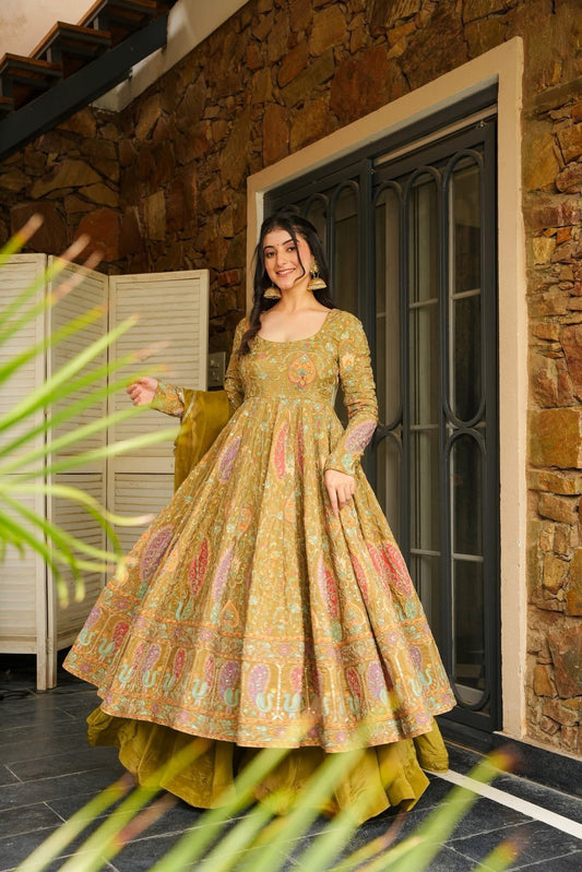 Golden Dori Heavy Suit Set